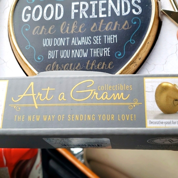 Art a Gram heart shaped collectible gift NWT - Picture 4 of 8